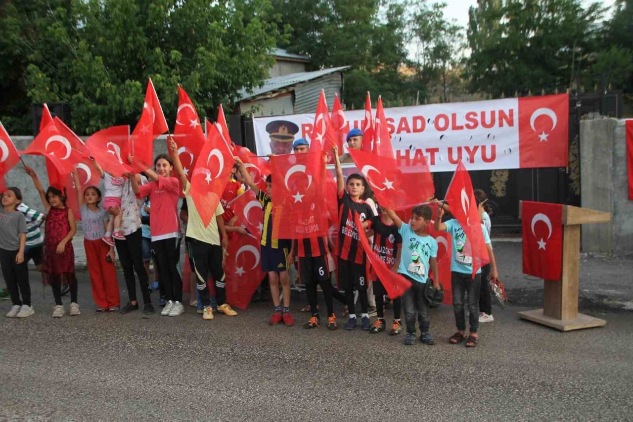 Binbaşı Arslan Kulaksız şahadetinin 8. yılında Malazgirt’te anıldı