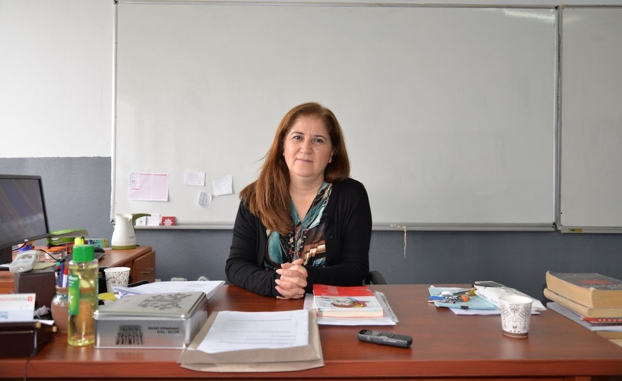 Üniversite tercih sürecinde öğrencilere akademik tavsiye