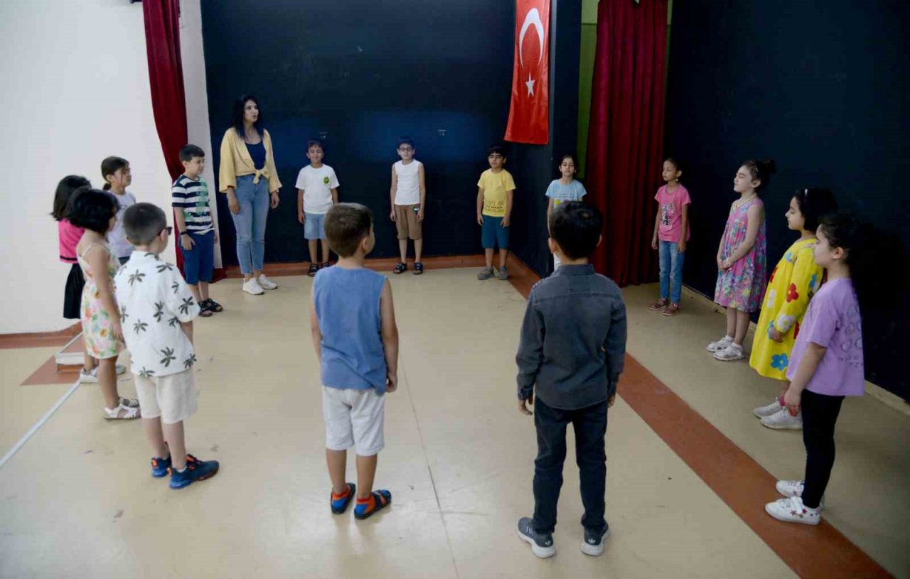 Diyarbakır’da 630 öğrenci açılan kurslardan faydalanıyor