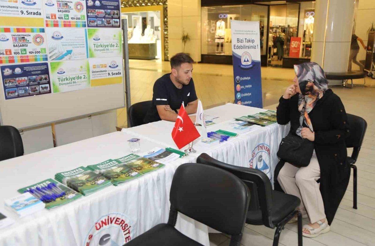 ERÜ’den tercih yapacak öğrencilere danışmanlık desteği