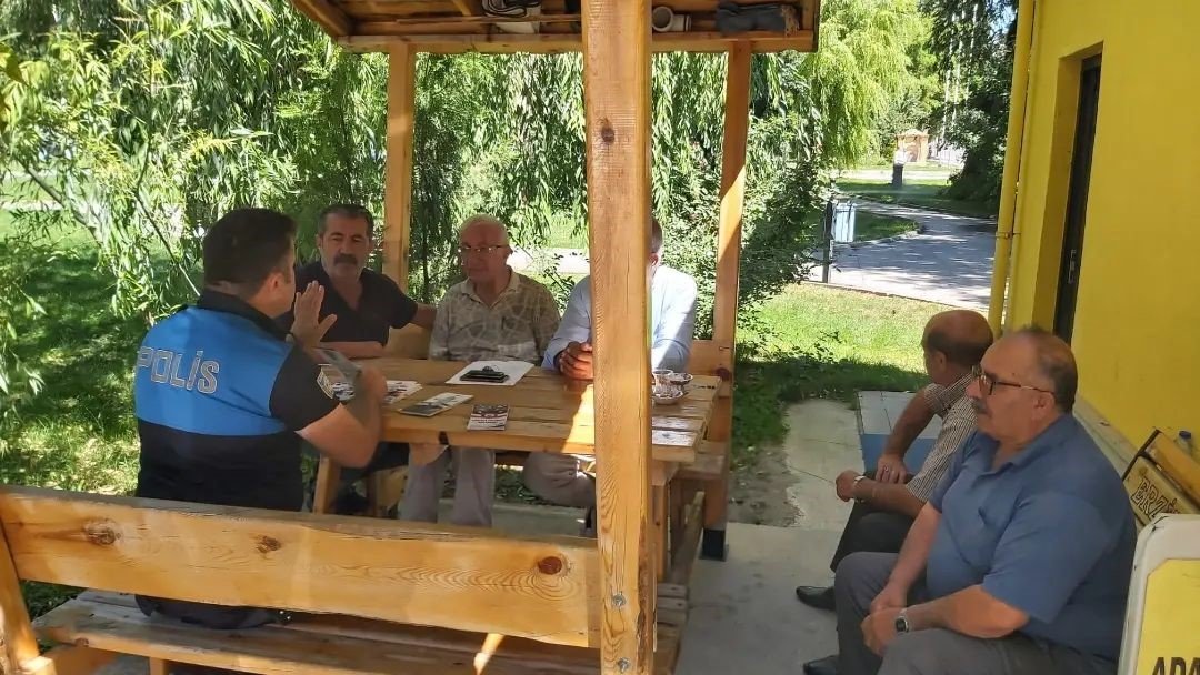 Ticari taksi şoförlerine dolandırıcılık ve sahte para uyarısı