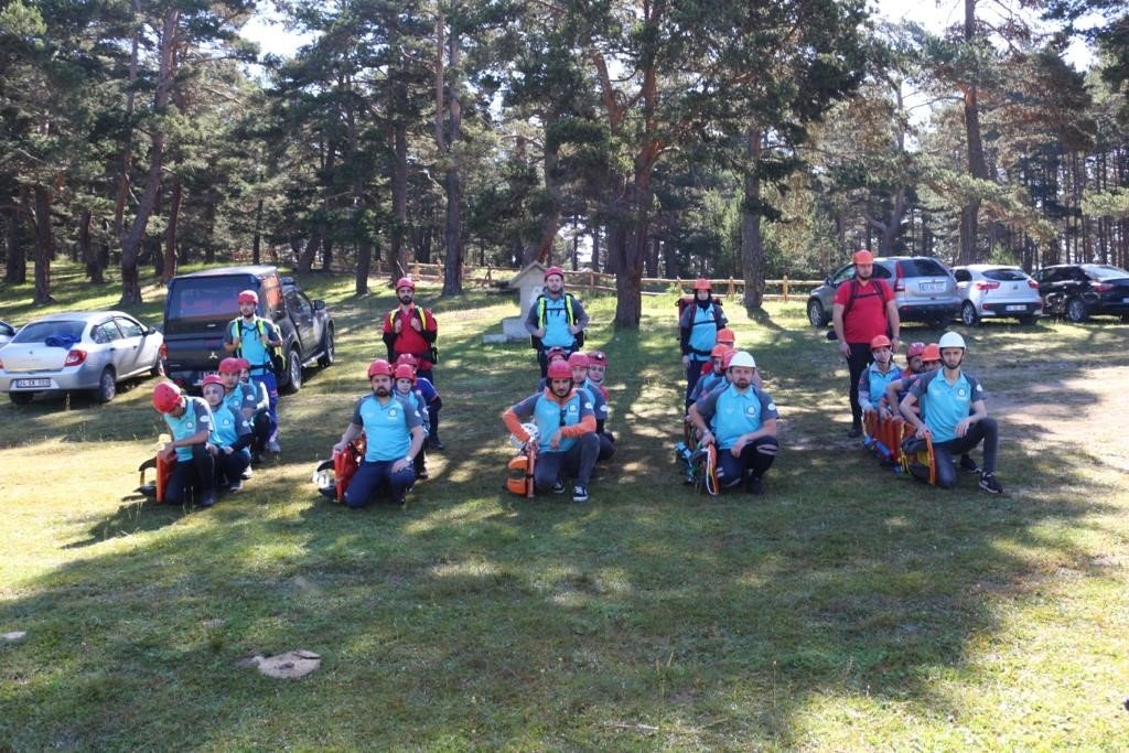 Gümüşhane UMKE ailesi 110 kişiye ulaştı