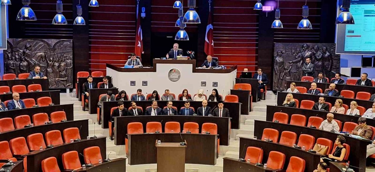 İstanbul Valisi Gül : “Her kurumumuzun birinci önceliğinin deprem olması lazım”