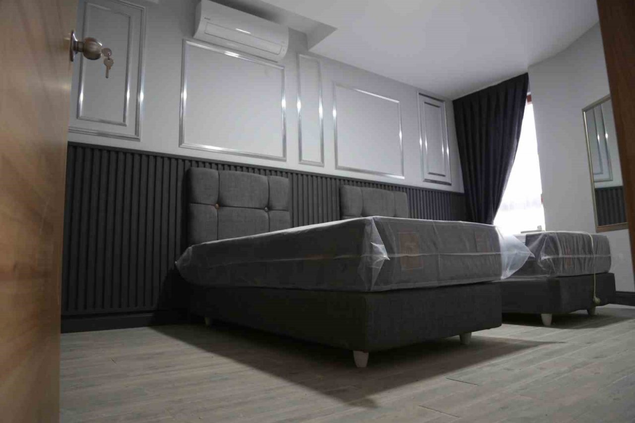 İvrindi Belediye oteli gün sayıyor