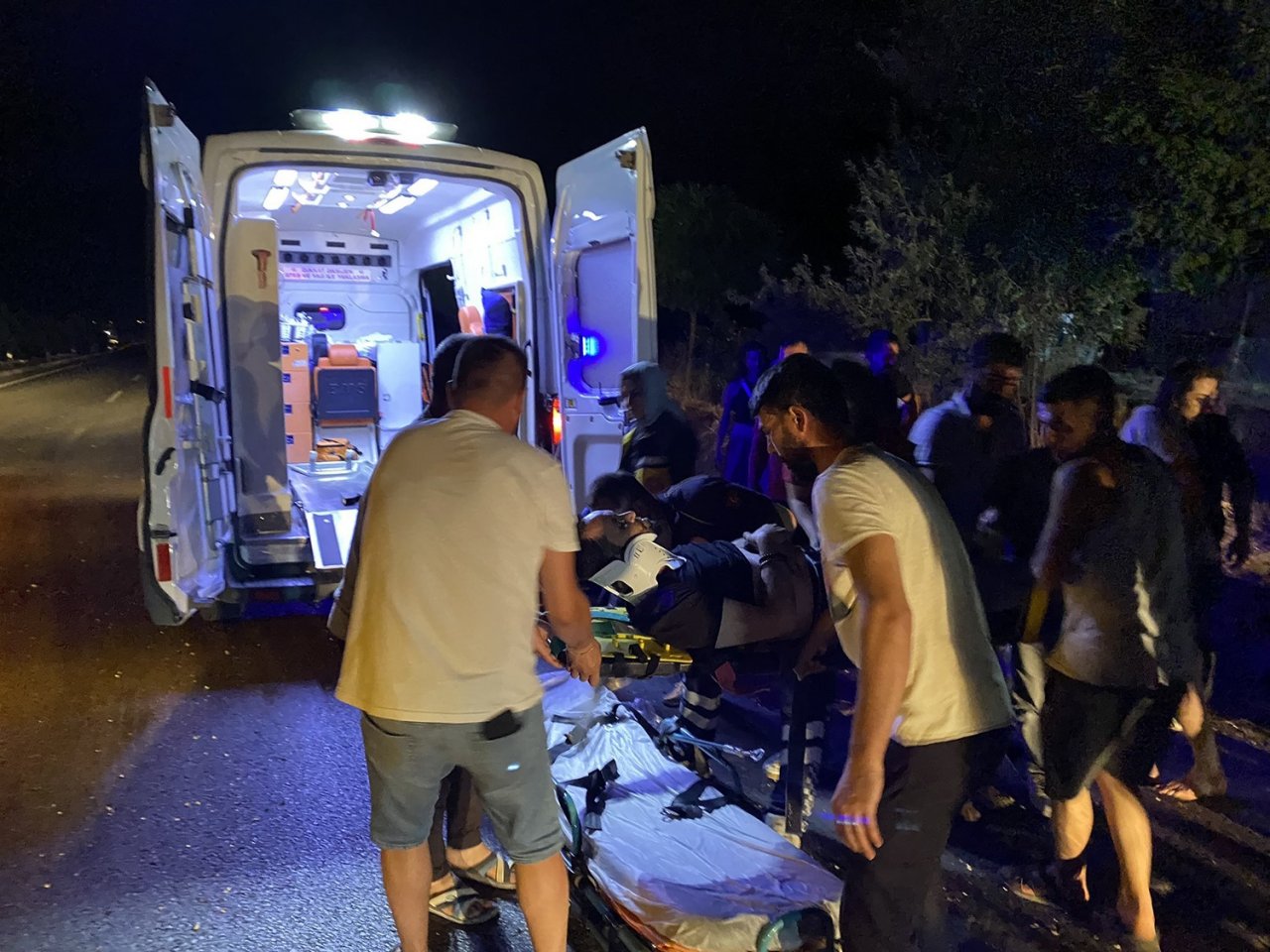 Kontrolden çıkan otomobil ters döndü: 1 yaralı