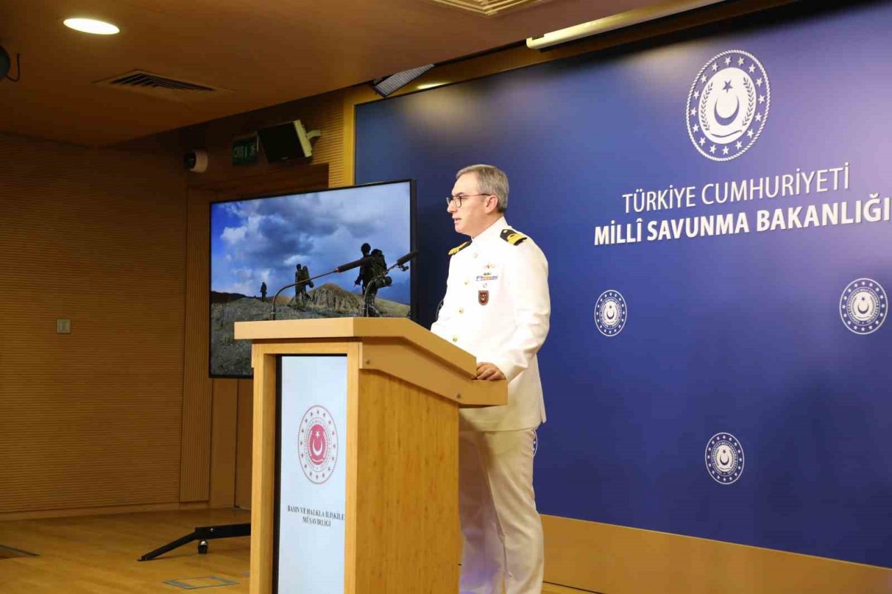 MSB: “44’ü son bir haftada olmak üzere 892 terörist etkisiz hale getirilmiştir”