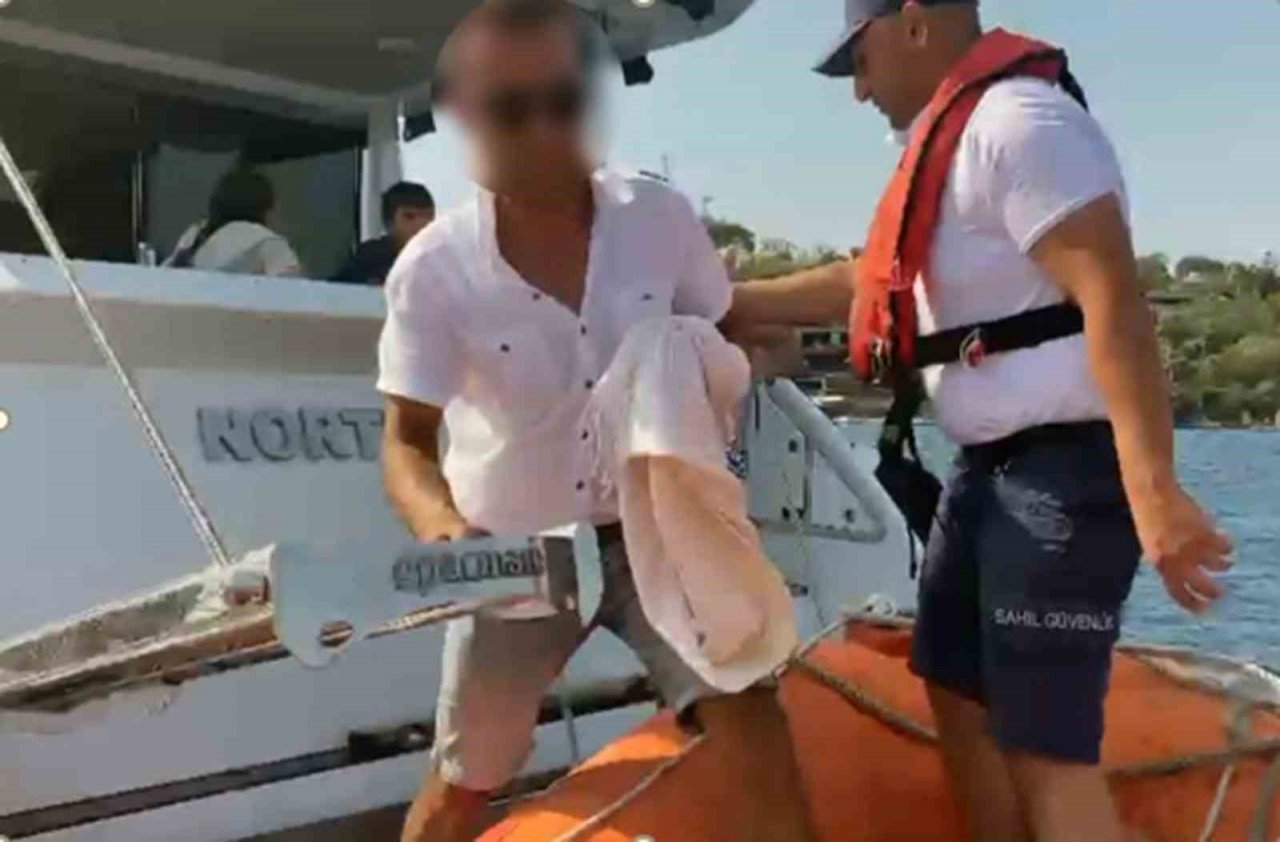 Fethiye ve Bodrum’da Sahil Güvenlikten tıbbi tahliye