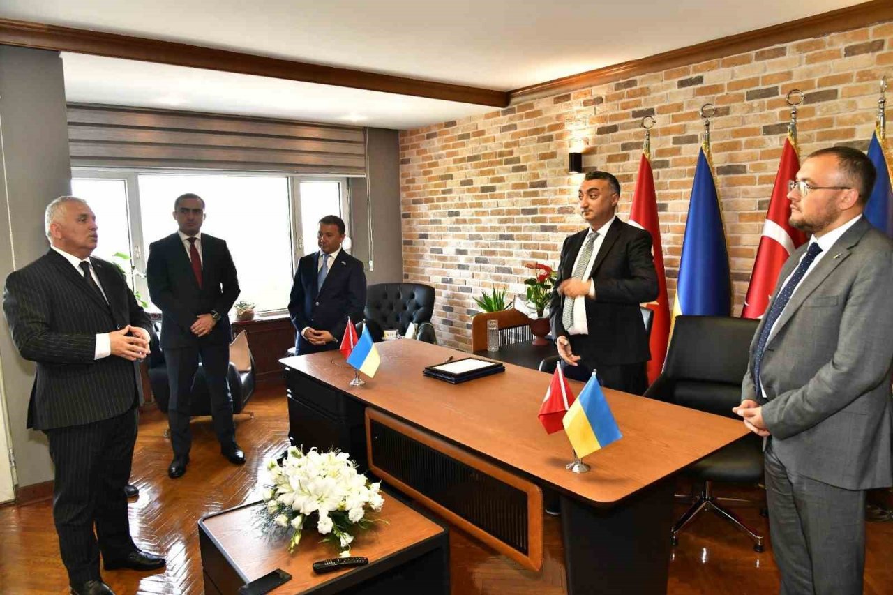Tekirdağ Ukrayna Fahri Konsolosluğu açıldı