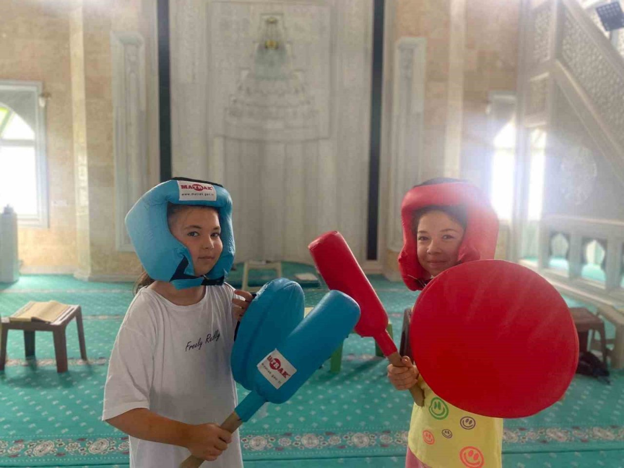 Alaplı’da öğrenciler hem Kur’an öğreniyor hem spor yapıyor