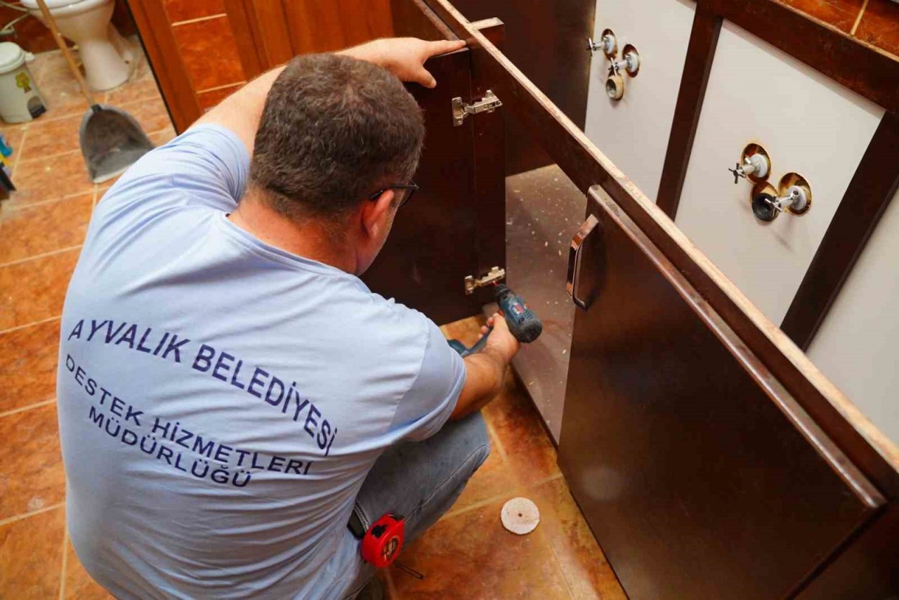 Ayvalık’ta İsmet İnönü Kültür Merkezi A’dan Z’ye yenileniyor