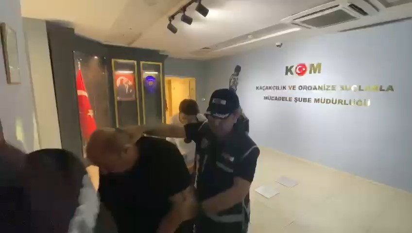 Bursa’da sahte belgeyle engelli raporu çıkaran dolandırıcılar kıskıvrak yakalandı