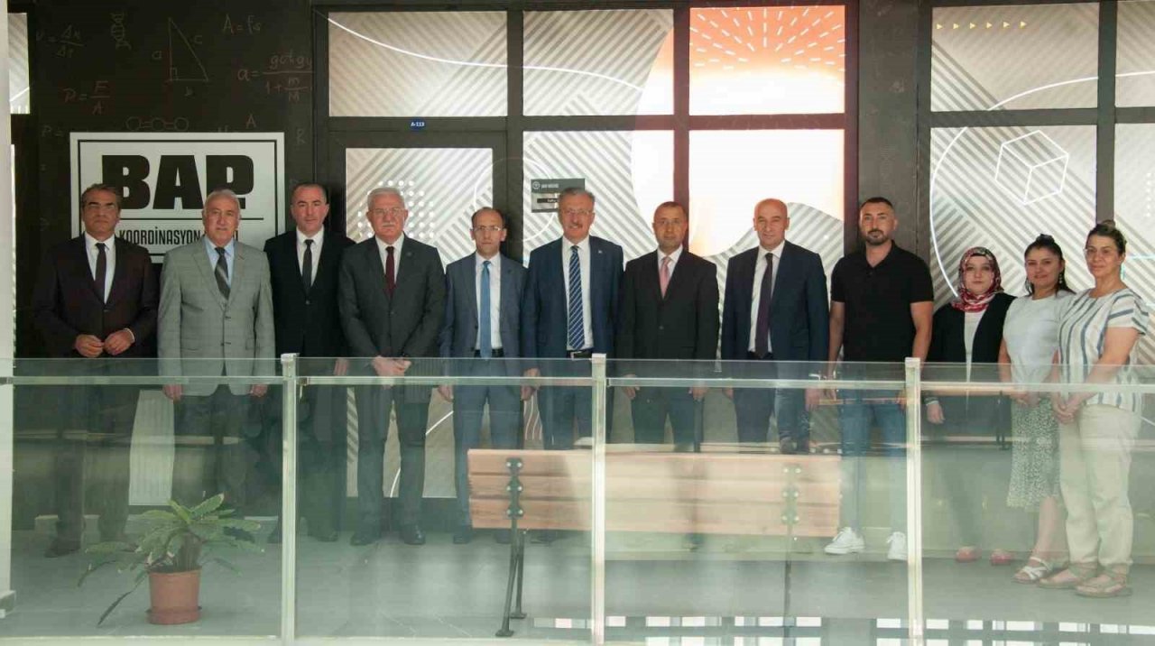 EBYÜ BAP’ta bayrak değişimi