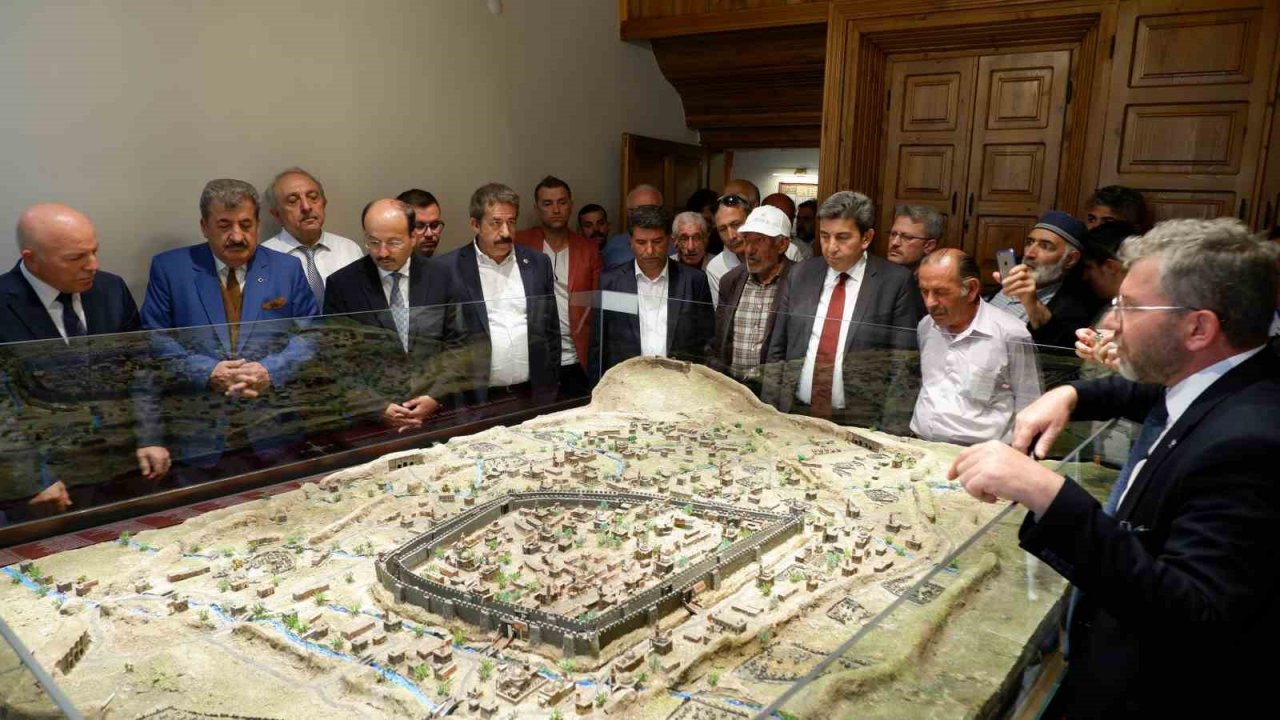 Erzurum Kültür-Sanat Evi ziyarete açıldı