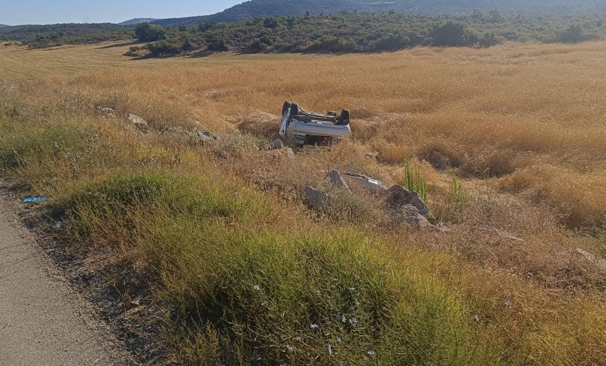 Takla atan araçta 2 kişi öldü, 4 kişi yaralandı