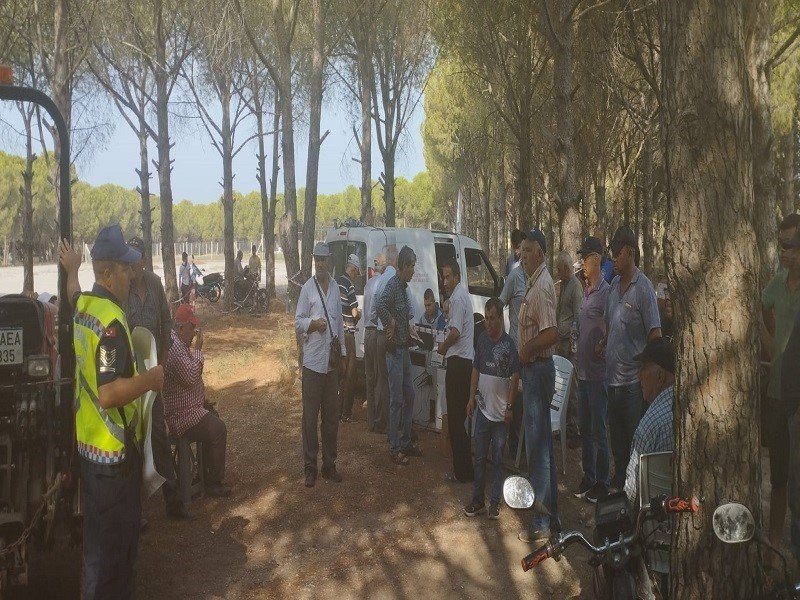 Gömeç’te jandarma ekipleri seyyar muayene istasyonu kurup eğitimler verdi