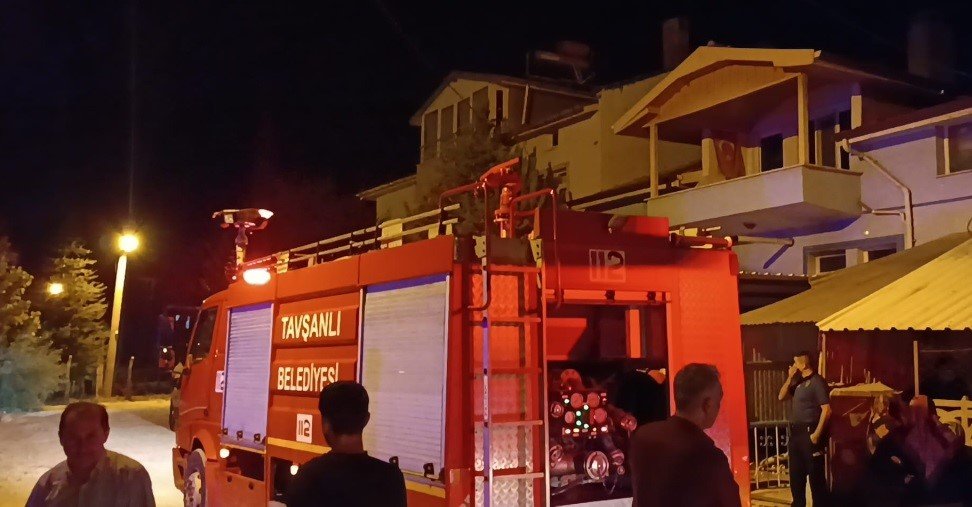 Tavşanlı’da yangın korkuttu