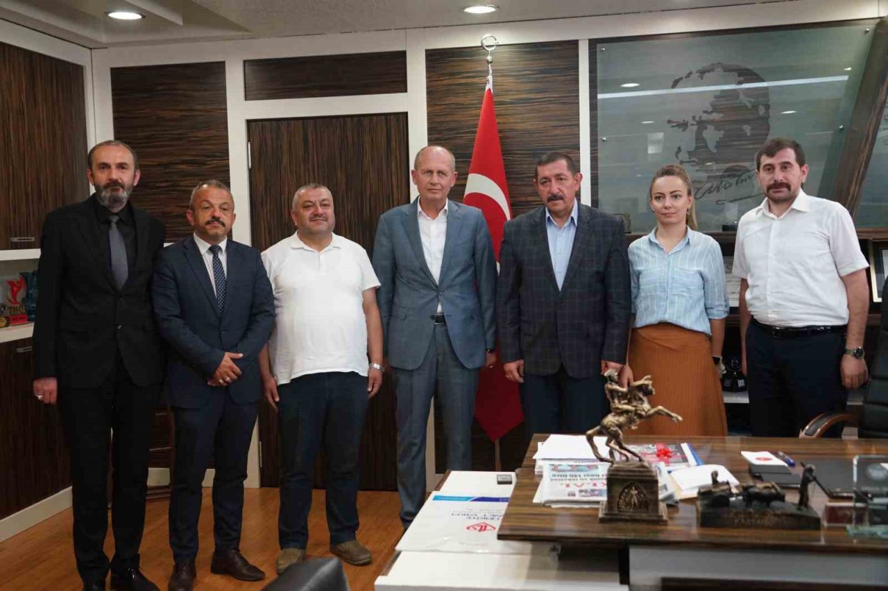 Kastamonu Belediyesi’nde toplu sözleşme imzalandı: En düşük maaş 18 bin 300 lira oldu