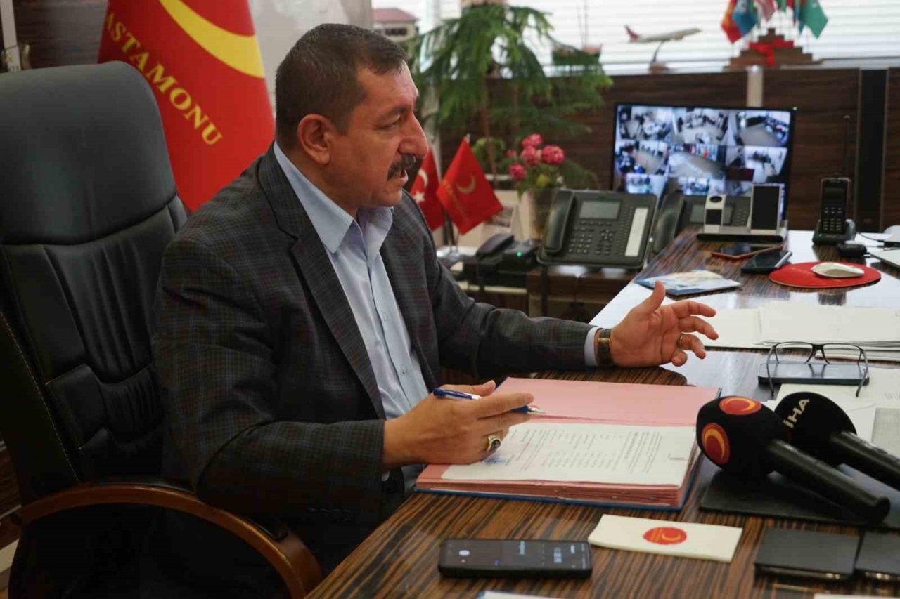 Kastamonu Belediyesi’nde toplu sözleşme imzalandı: En düşük maaş 18 bin 300 lira oldu