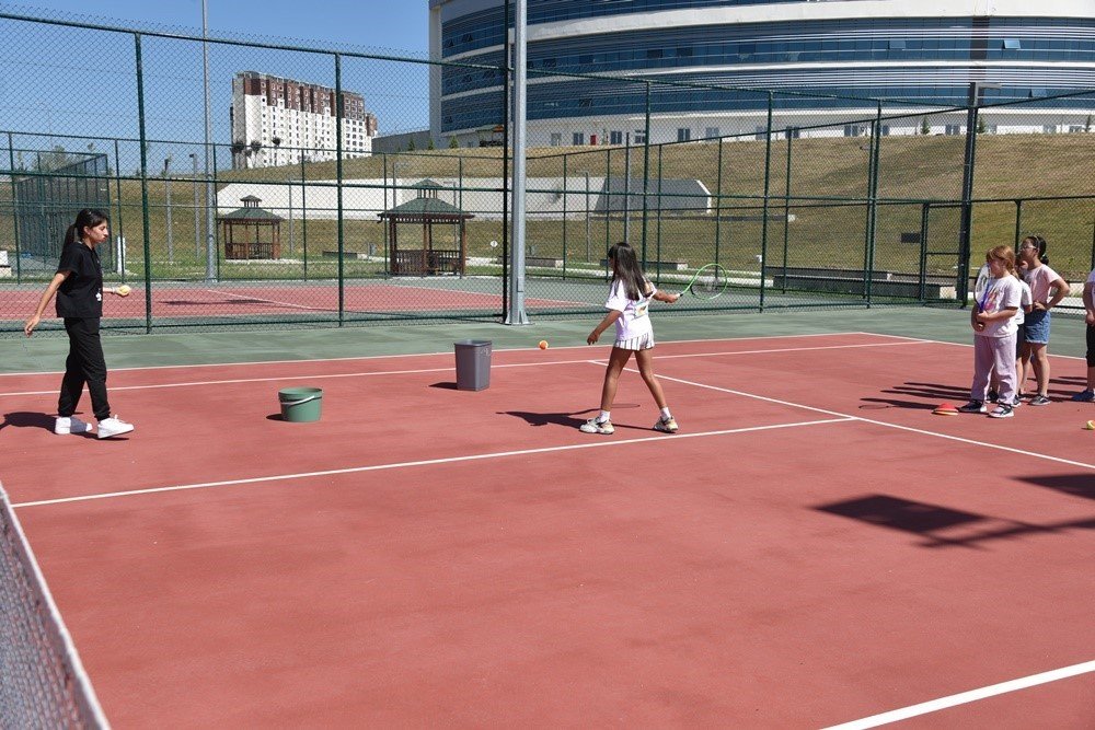 Kastamonu Üniversitesi’nin yaz okulunda çocuklara yönelik eğitimleri devam ediyor