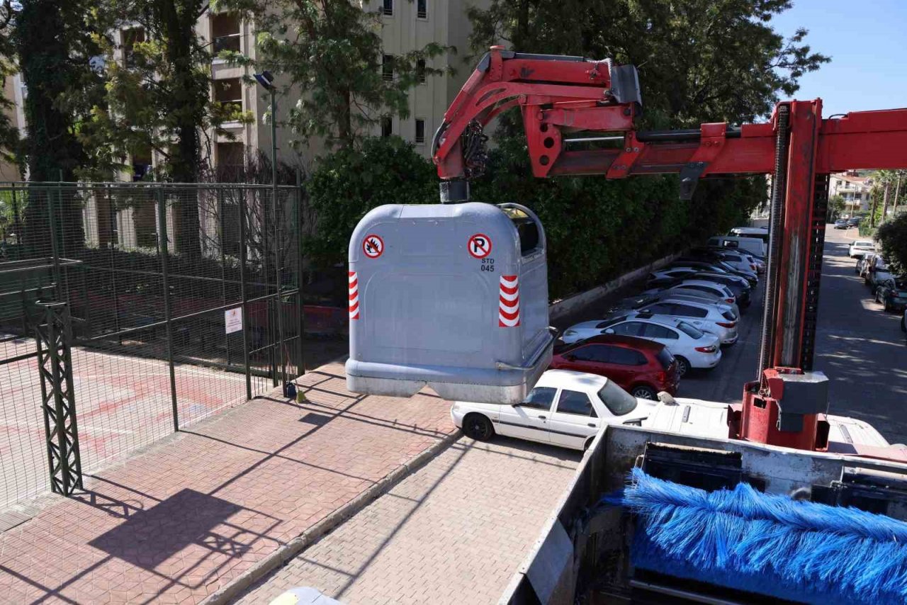 Marmaris’te çevreci konteynırlar hizmet vermeye başladı
