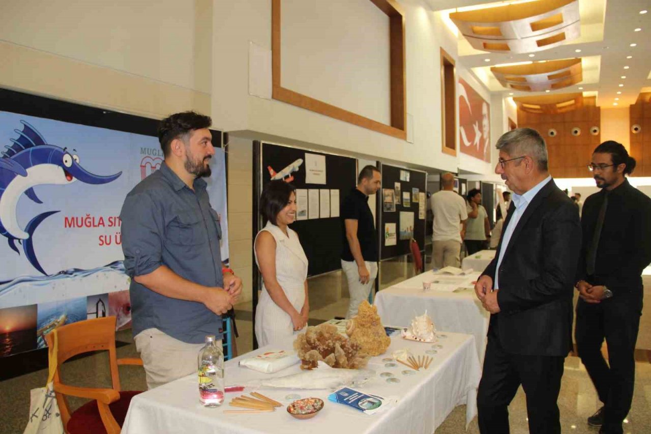 MSKÜ tercih masaları aday öğrencileri bekliyor