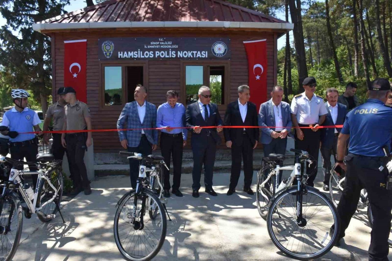 Sinop’ta bisikletli polis timleri göreve başladı