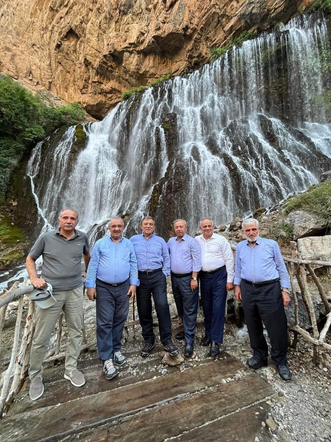 Abdullah Gül Kapuzbaşı Şelalelerini gezdi