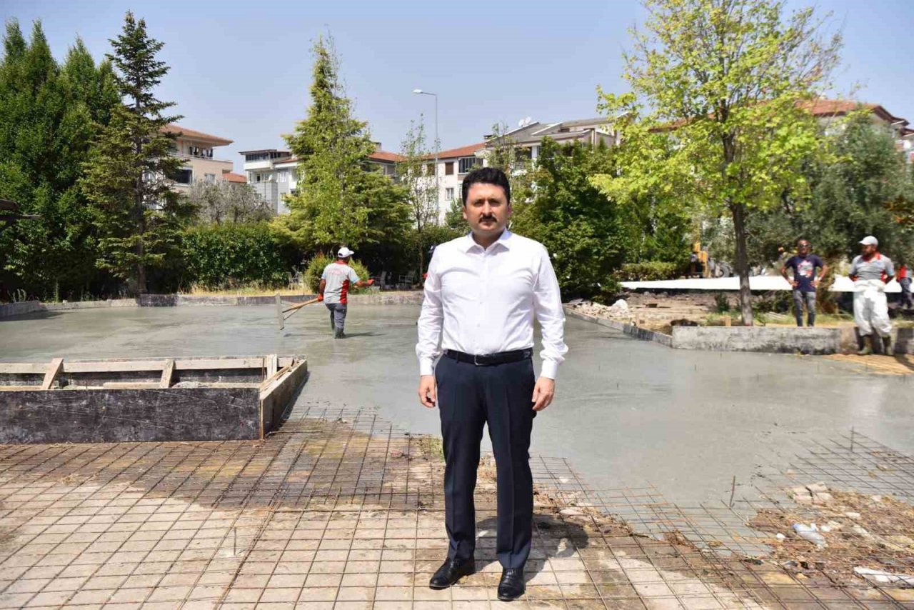 Altıeylül Belediyesi projelere devam ediyor