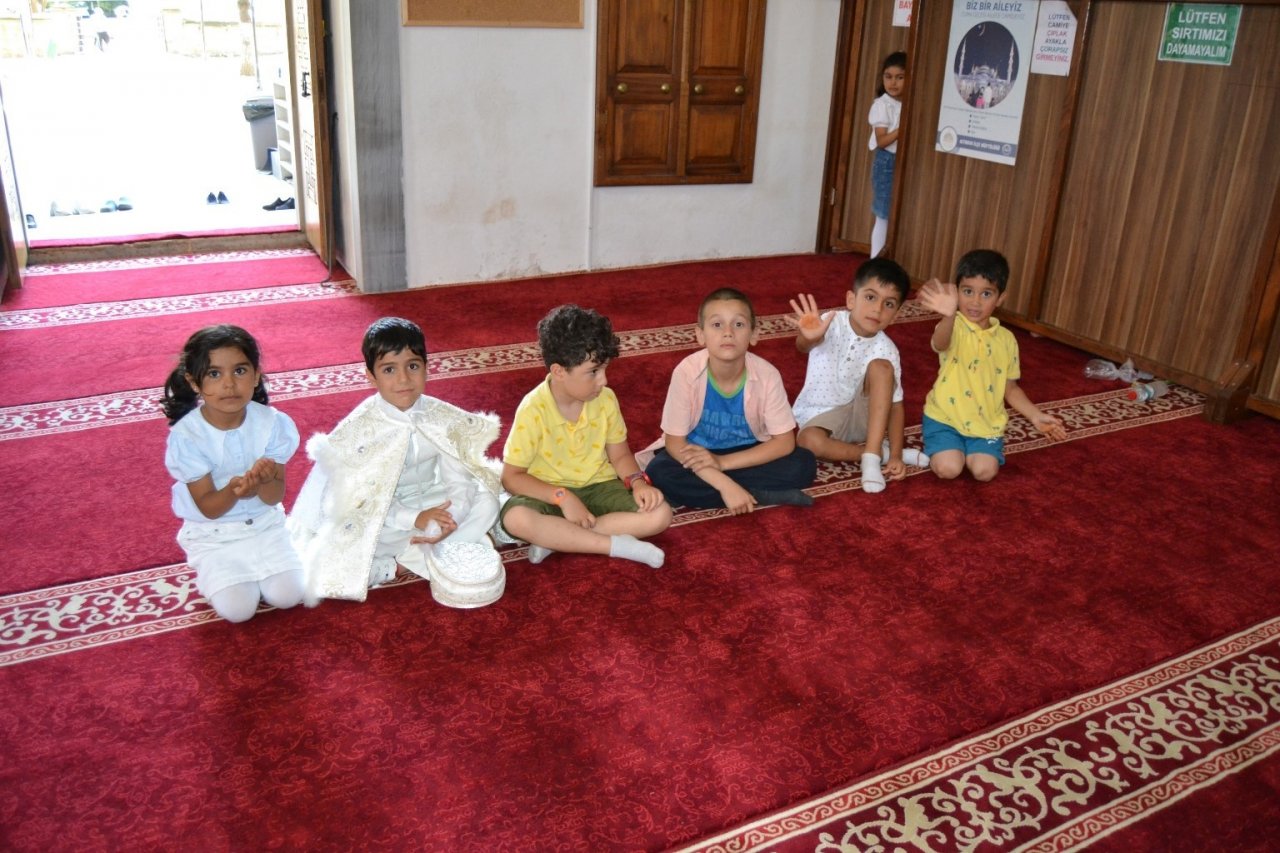 Altınova’da kültür festivali başladı