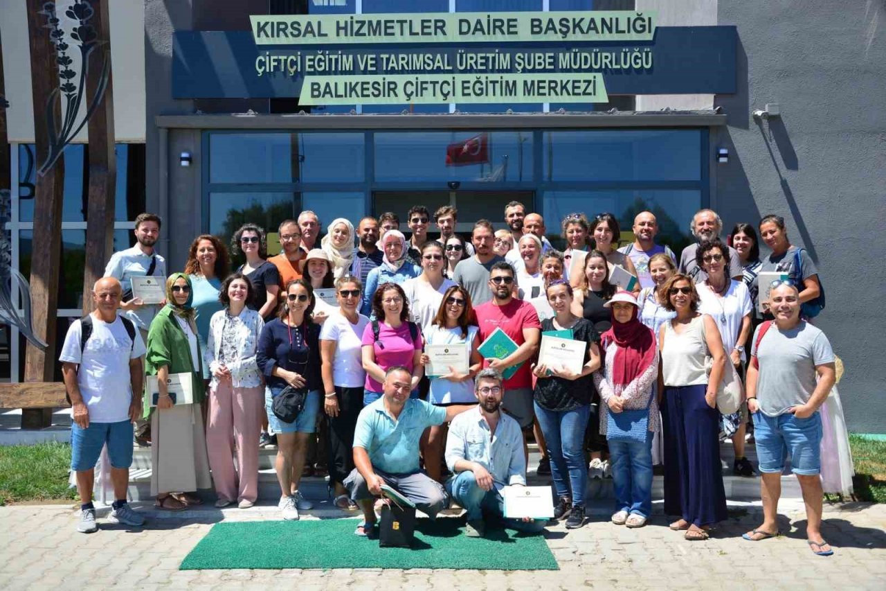 Balıkesir’de bahçıvanlık kursuna kadınlardan yoğun ilgi