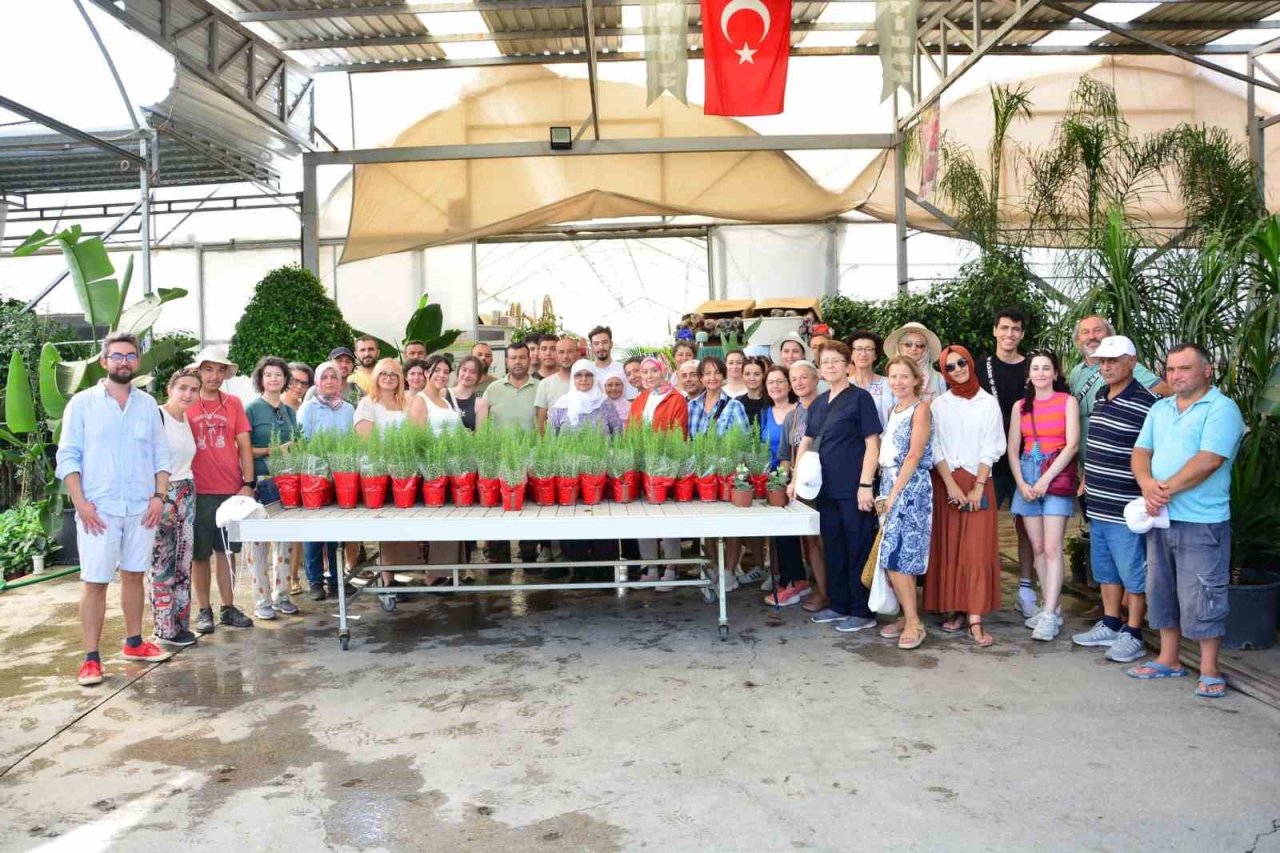 Balıkesir’de bahçıvanlık kursuna kadınlardan yoğun ilgi