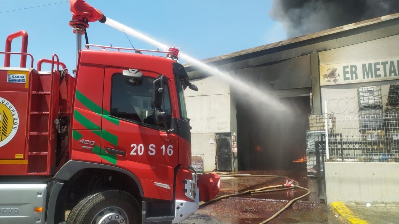 Alevlere teslim olan geri dönüşüm tesisi havadan görüntülendi