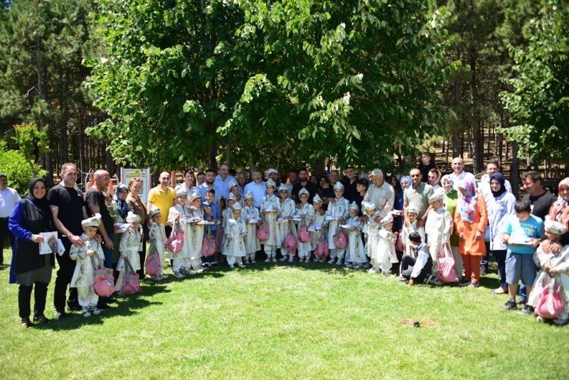 Gediz’de sünnet şöleni