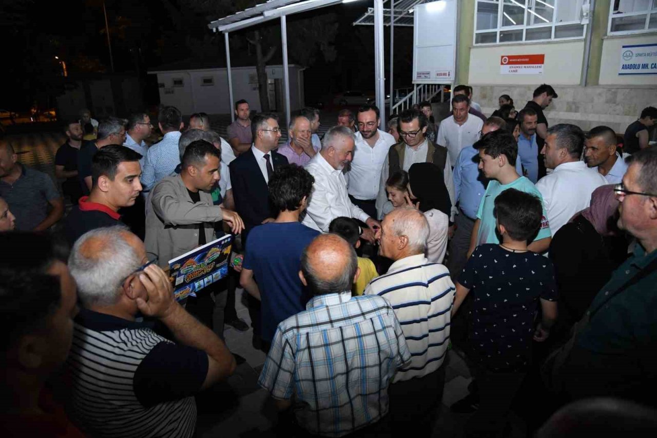 Vatandaşın öneri ve istekleri mahalle meclisi buluşmalarıyla çözülüyor