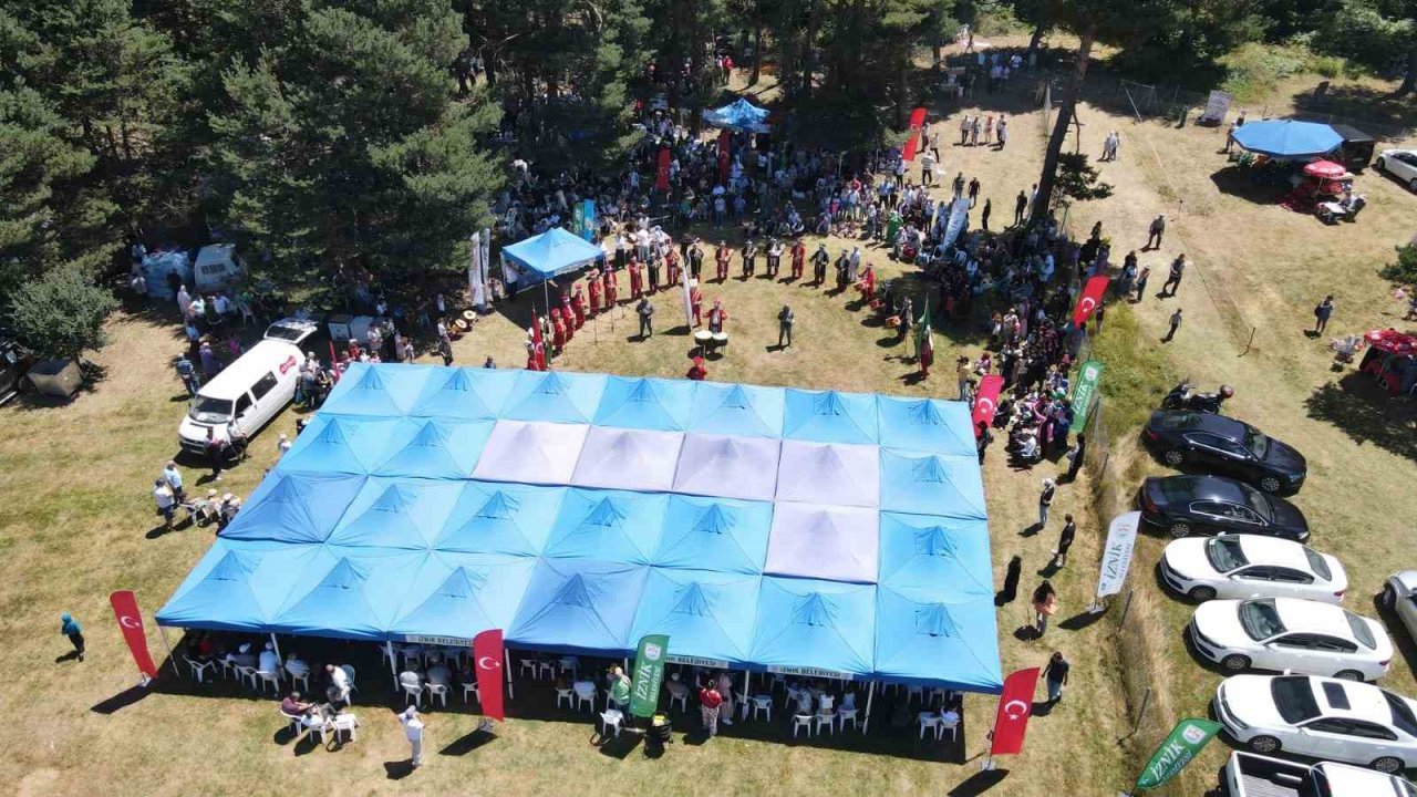 Jüri en iyi maviyemişi seçmekte zorlandı