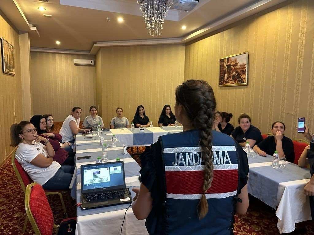 Çineli kadınlar ’şiddete’ karşı bilgilendirildi