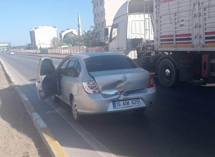 Bandırma’da zincirleme kazada 4 araç birbirine girdi