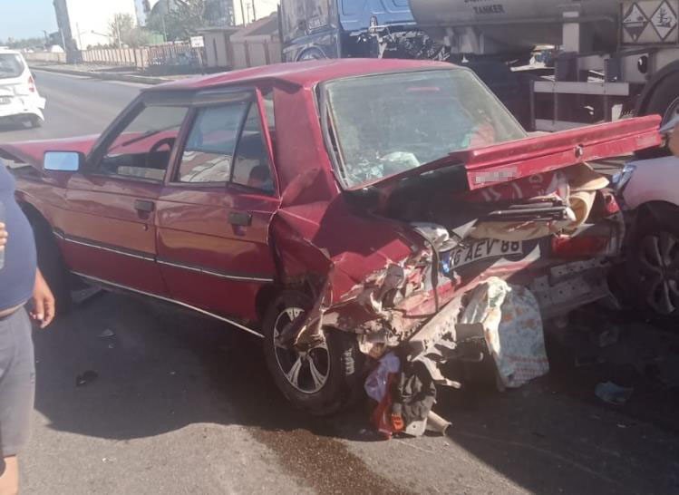 Bandırma’da zincirleme kazada 4 araç birbirine girdi