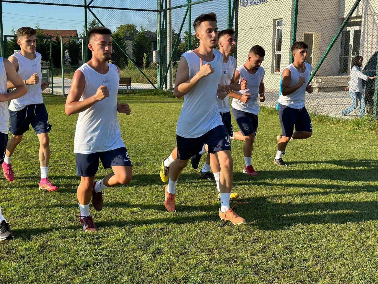 Düzcespor yeni sezon idmanlarına başladı