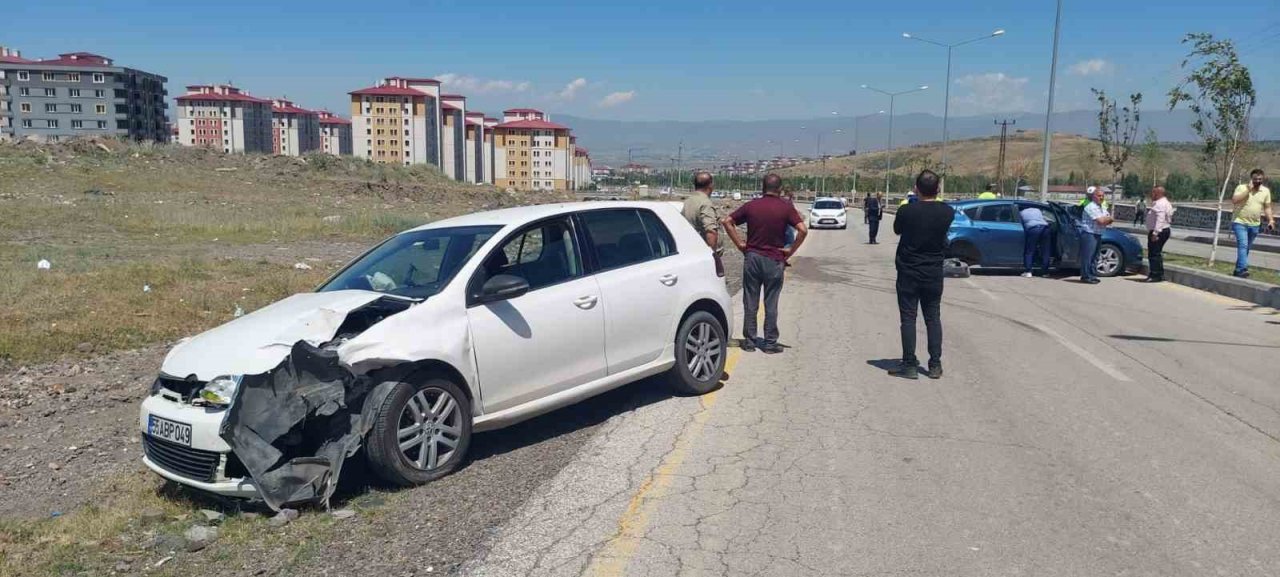 Erzurum’da trafik kazası: 2 yaralı