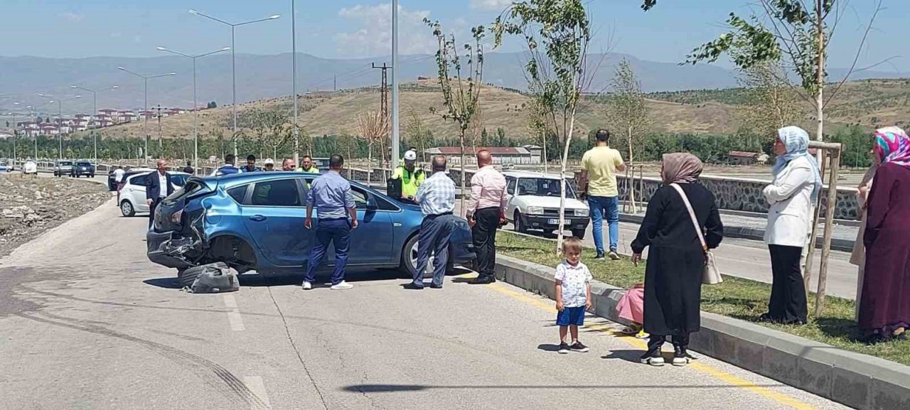 Erzurum’da trafik kazası: 2 yaralı