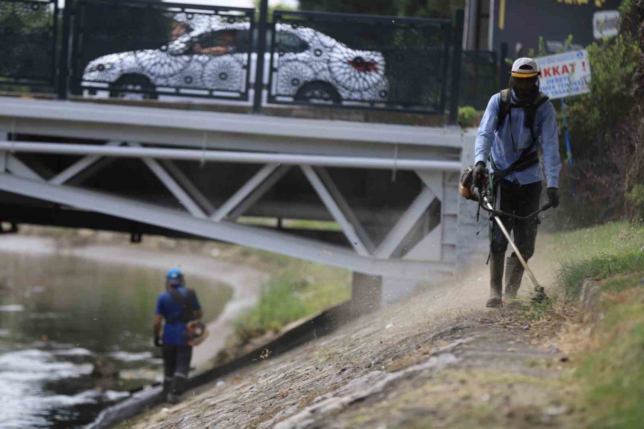 Çark Deresi etrafı temizlendi