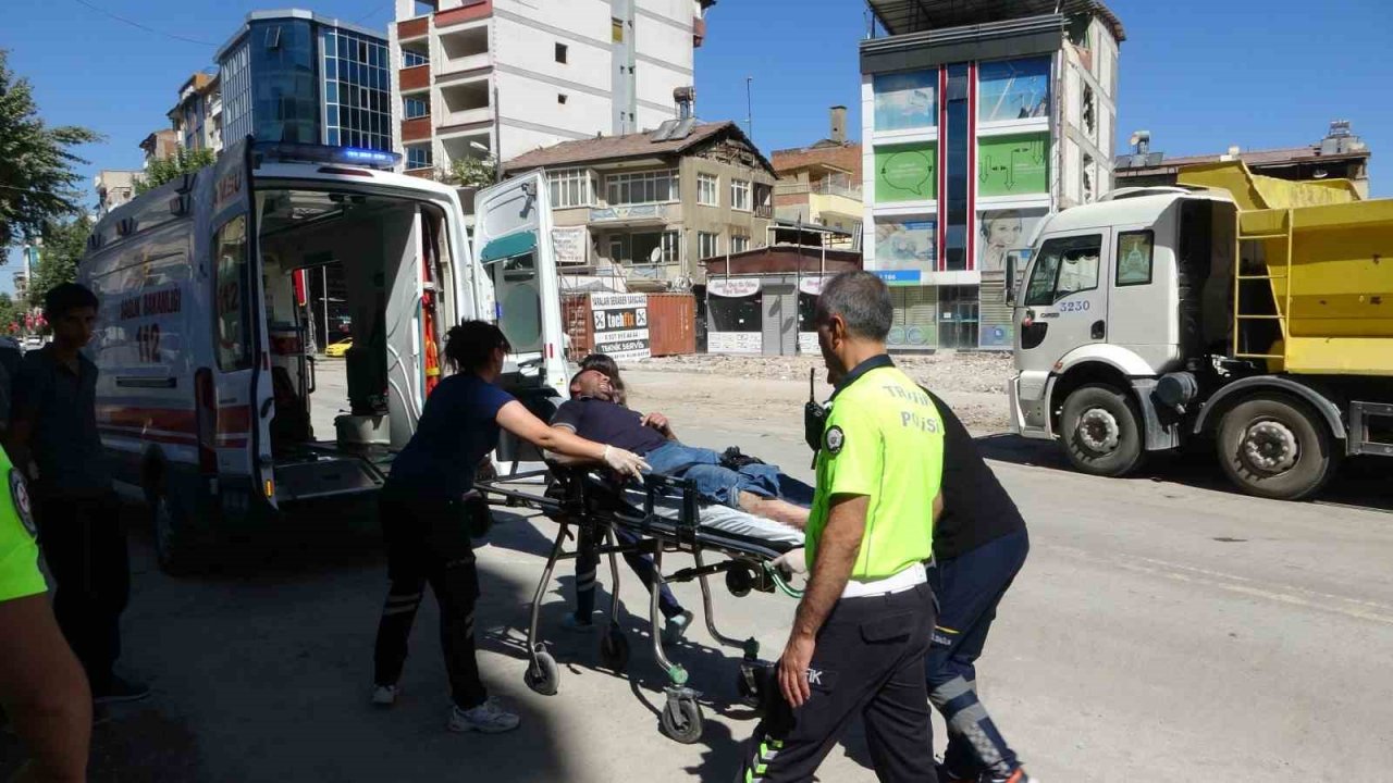 Husumetlisini iş yerinde pompalı tüfekle vurdu