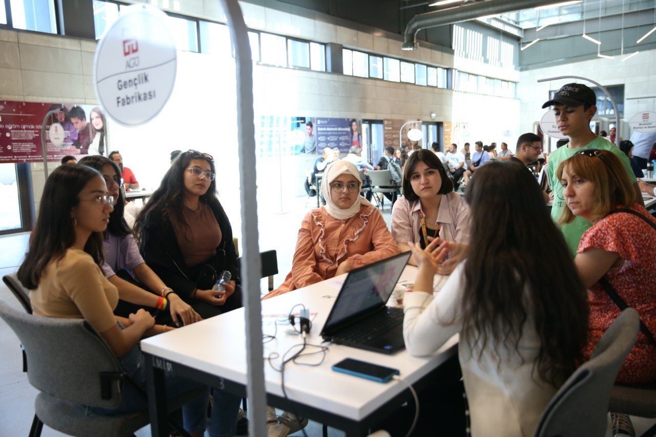 AGÜ Tanıtım ve Tercih Günleri 8 Ağustos’a kadar uzatıldı
