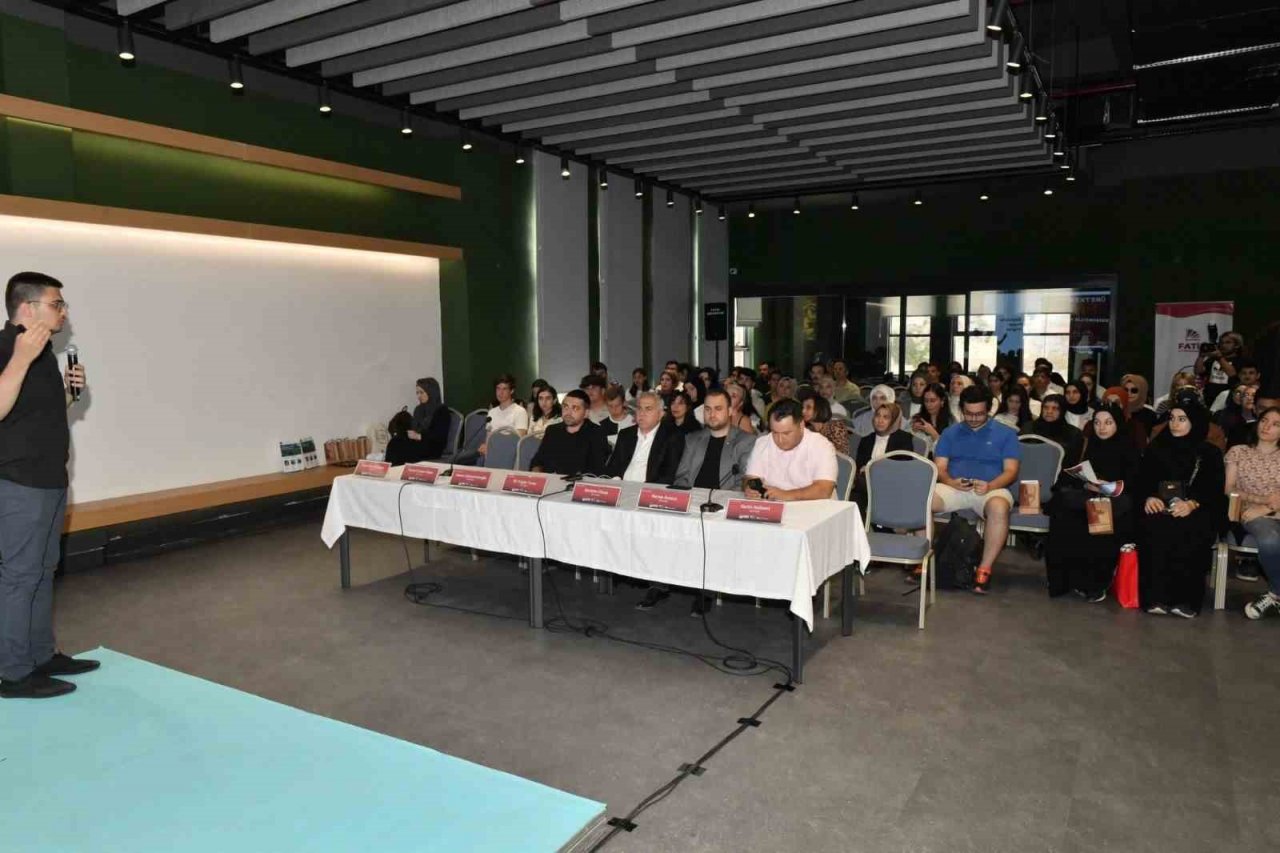 Gençlerden ‘Üretken Girişimcilik’ programına büyük ilgi