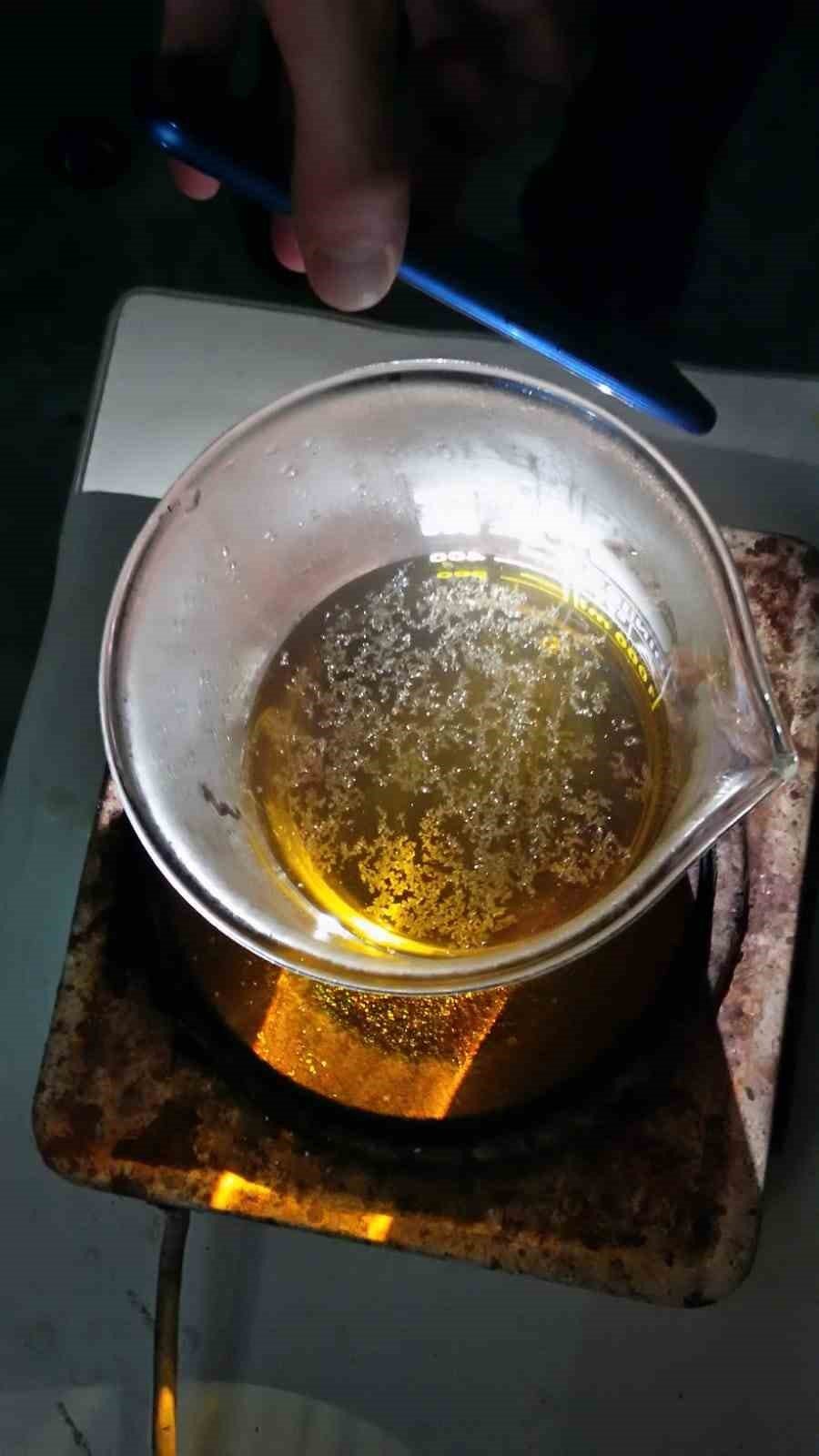 Bu altını yatırım için değil içmek için alıyorlar