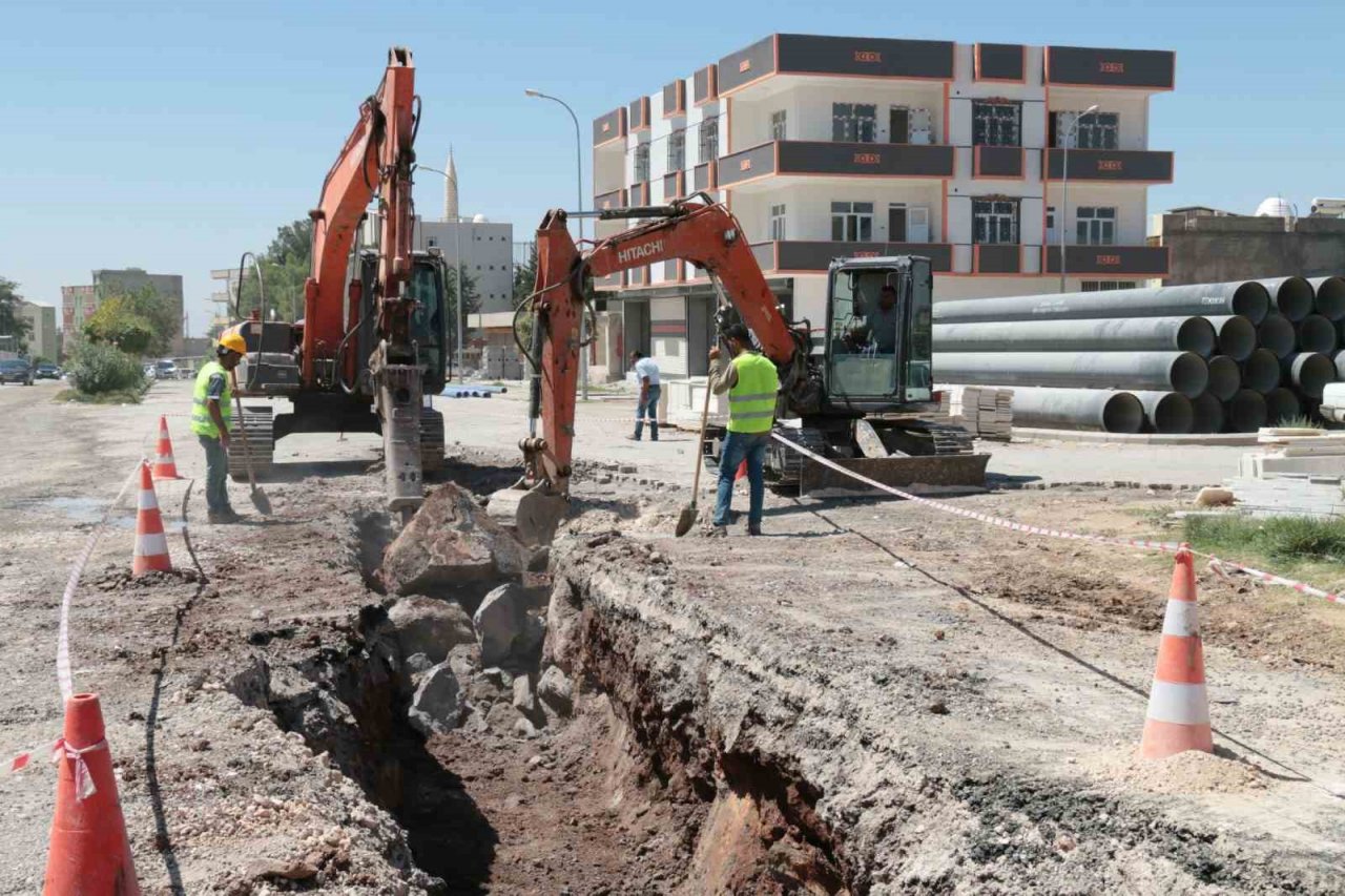 Büyükşehir’den Viranşehir’e 330 kilometrelik içme suyu hattı