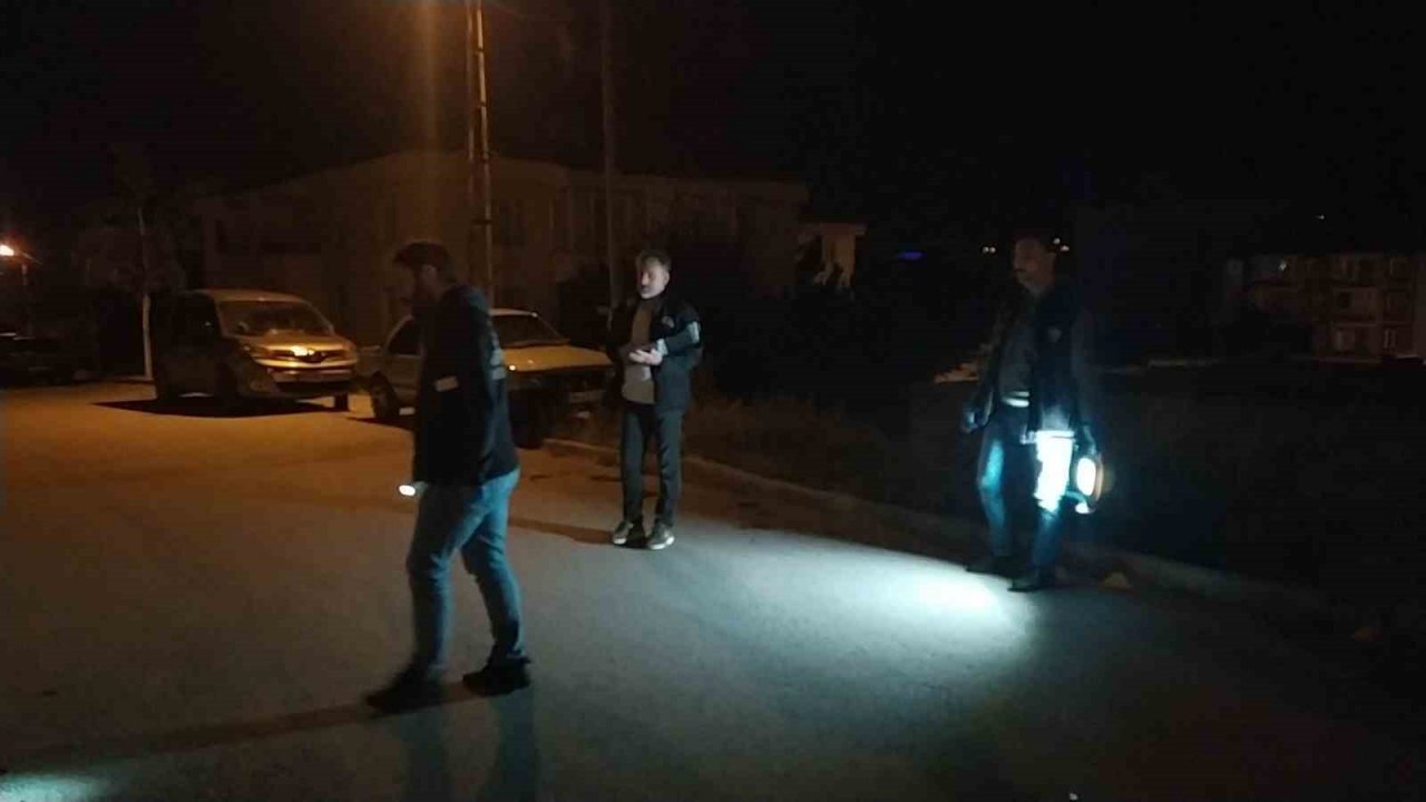 Park halindeki aracı kurşuna tuttular