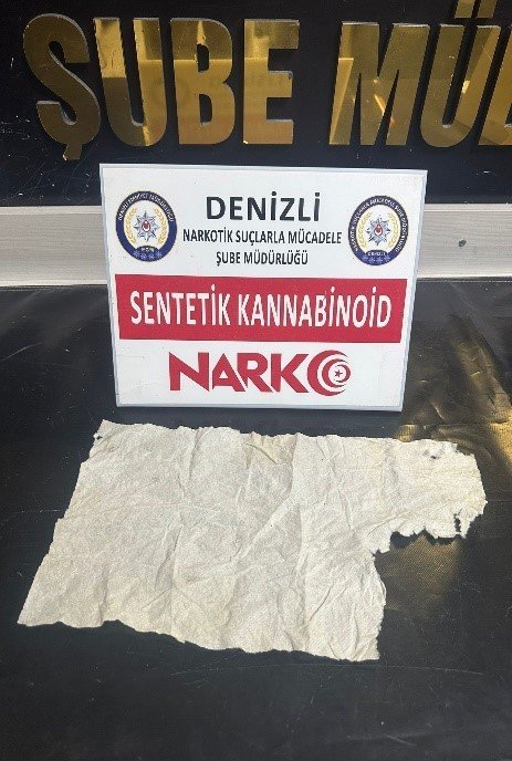 Denizli’de 9 uyuşturucu satıcı şüphelisi tutuklandı