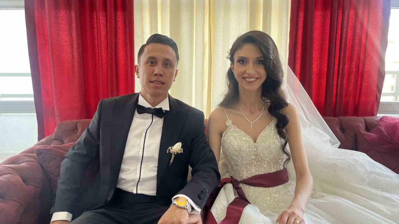 Deplasmanda tanışan Eskişehirsporlu çift dünya evine girdi